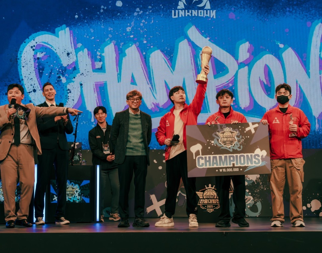 《街头篮球》IMA 国际大师赛：中国 UNKNOWN 战队韩国首夺冠，破历史卫冕三连满贯，中国队包揽冠亚殿军